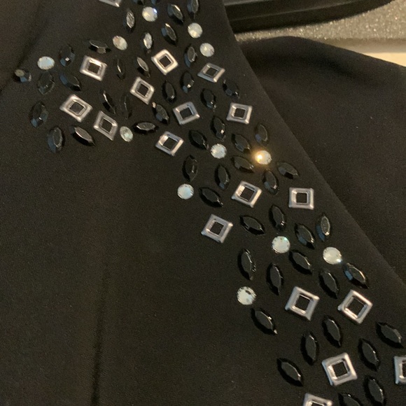 LA PETITE ROBE 🖤 by Chiara Boni Jornei Crystal Grommet V Neck Maxi Dress Black - Picture 14 of 16